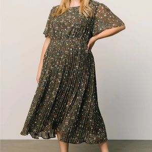 Belfast Pleated Midi Dress | Antique Jade Floral - 3XL